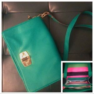 DONATED Bright green purse with gold